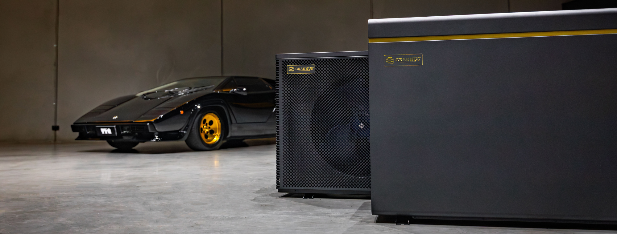 Apollo iGX and Solara iSX series of pool heating pumps